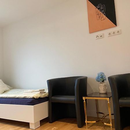 Luxury Apartment With Air Conditioning & Jaccuzzi Near Frankfurt Wiesbaden 호프하임암타우누스 외부 사진