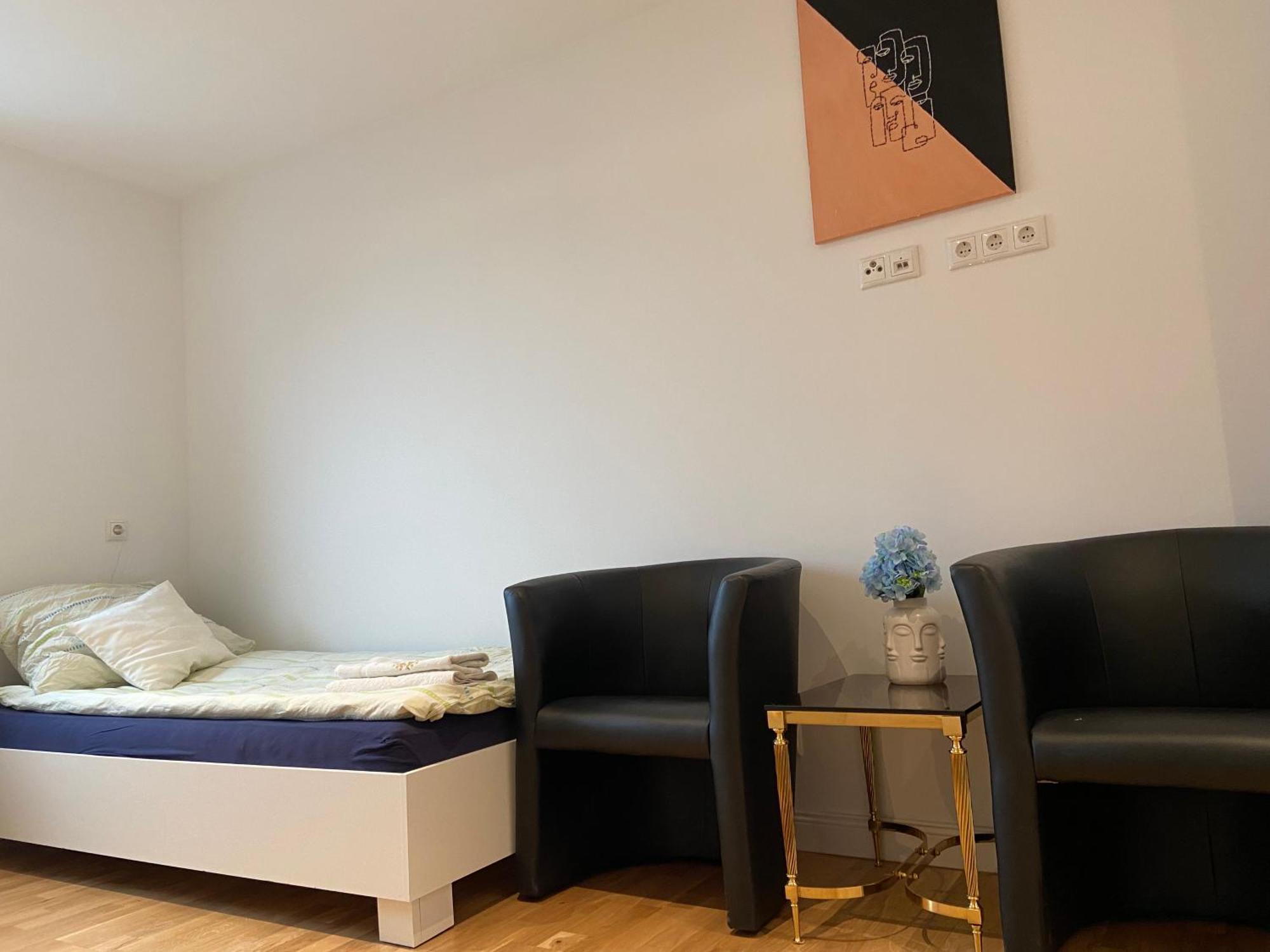Luxury Apartment With Air Conditioning & Jaccuzzi Near Frankfurt Wiesbaden 호프하임암타우누스 외부 사진