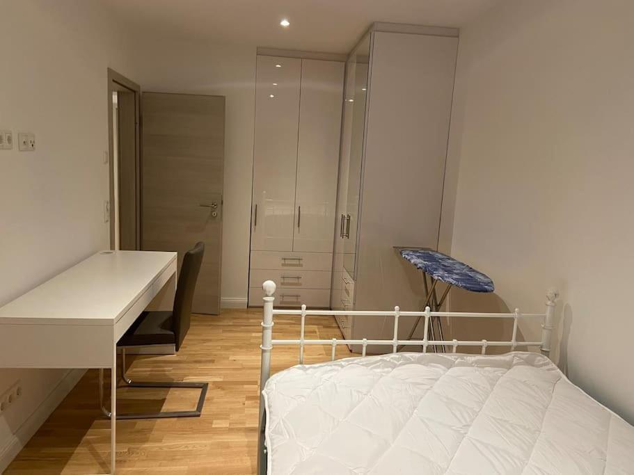 Luxury Apartment With Air Conditioning & Jaccuzzi Near Frankfurt Wiesbaden 호프하임암타우누스 외부 사진