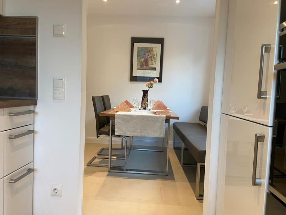 Luxury Apartment With Air Conditioning & Jaccuzzi Near Frankfurt Wiesbaden 호프하임암타우누스 외부 사진